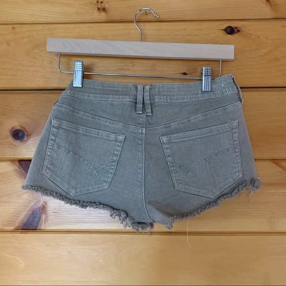 Bullhead Denim Short Shorts Frayed - Picture 7 of 7
